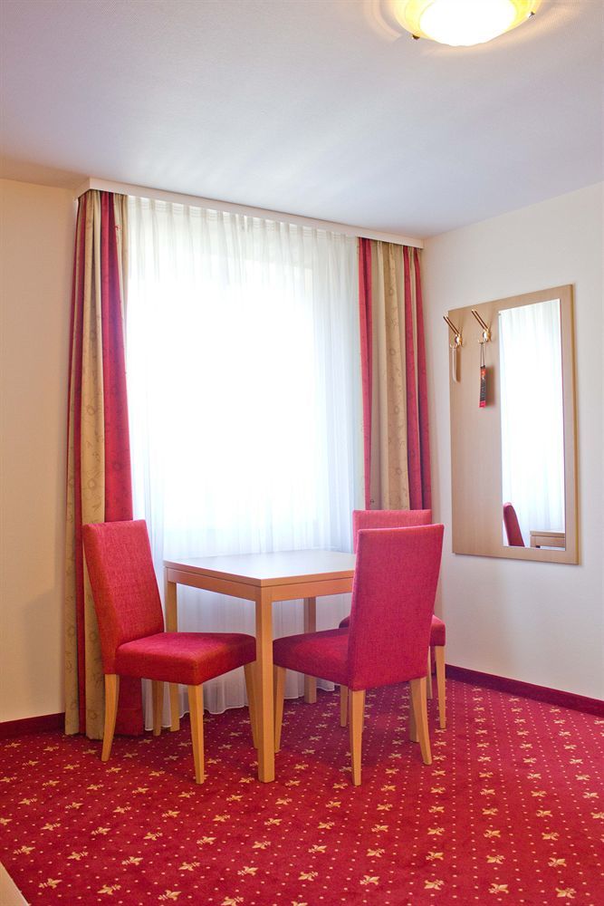 Waldhotel Forellenhof Baden-Bade Exterior foto