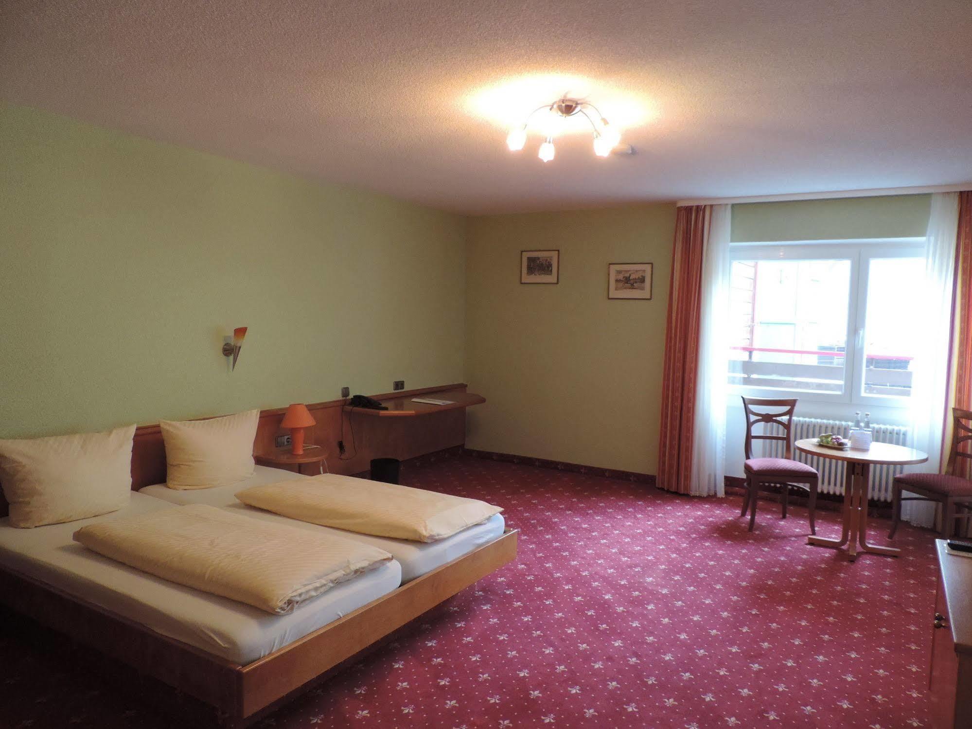 Waldhotel Forellenhof Baden-Bade Exterior foto