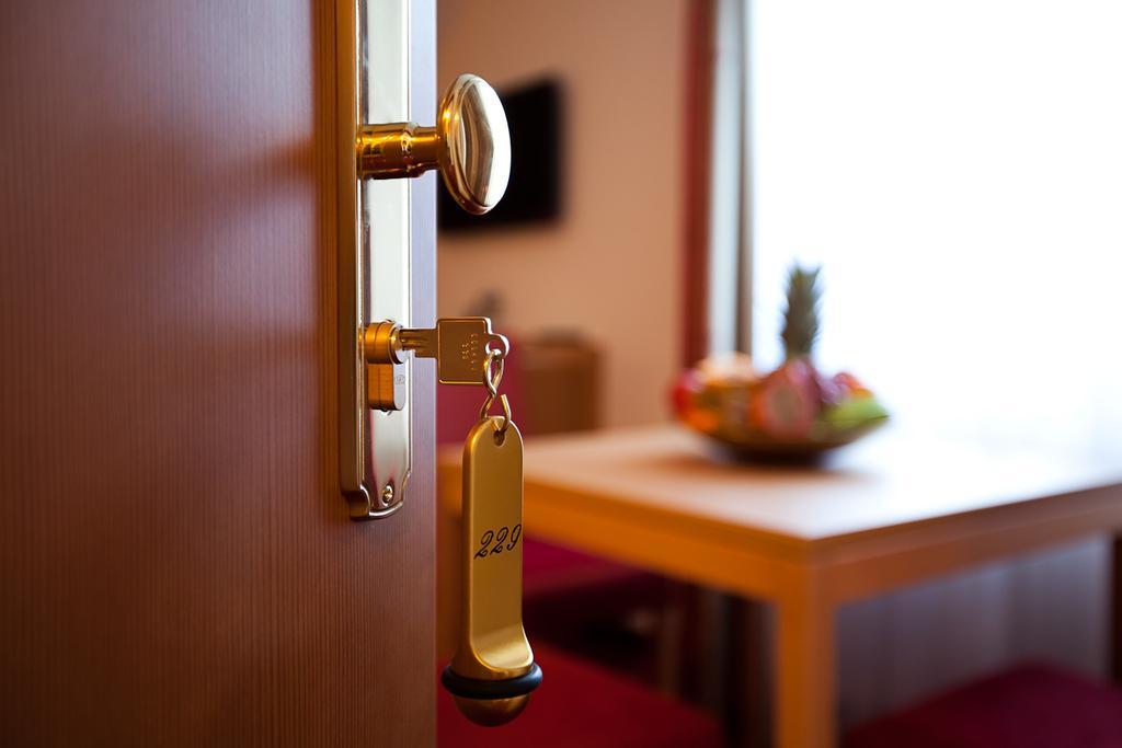 Waldhotel Forellenhof Baden-Bade Quarto foto
