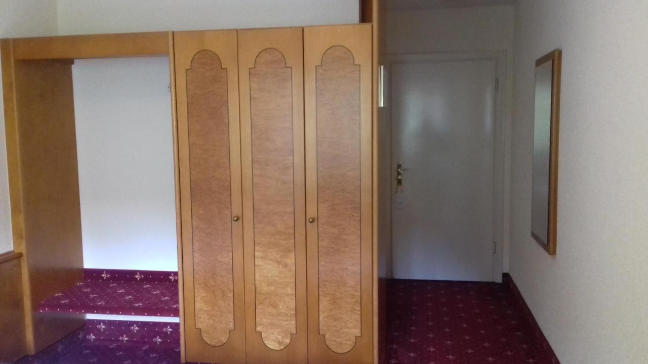 Waldhotel Forellenhof Baden-Bade Quarto foto